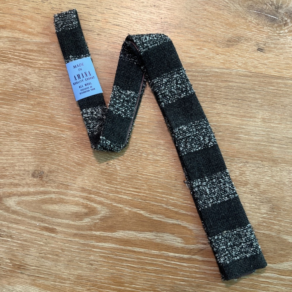 Vintage NEW Amana Woolen Mill Skinny Cravat Men's Neck Tie Black Grey White 52"